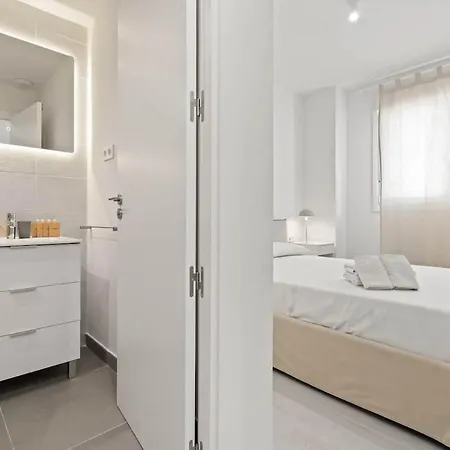 Apartamento Bright 3-bedroom - Pool&comfort, Estepona