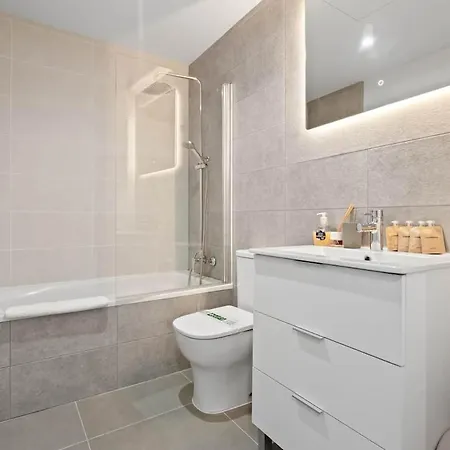 Bright 3-bedroom - Pool&comfort, Apartamento *